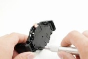 平板车载支架螺栓型号怎么看？如何识别型号？