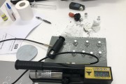 充电器盖子坏了怎么修复？用什么粘合剂最合适？