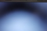 电脑显示器出现黑边怎么解决？调整方法是什么？
