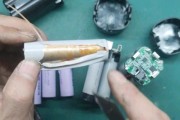 电池变黑的原因是什么？如何预防和处理？