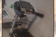 跑步机踏板积灰问题的处理方法（如何清除跑步机踏板上的灰尘）