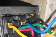 台式充电器接线步骤是怎样的？