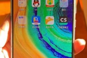 华为mate30屏幕出现黑块的原因是什么？