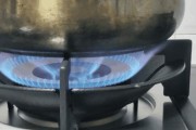 燃气灶铁锈处理方法（保养燃气灶）