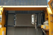 柳工75散热器的正确打开方法是什么？操作中可能遇到的问题？