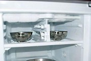 冰柜不结冰的有效方法（保护食品鲜美品质的关键秘诀）