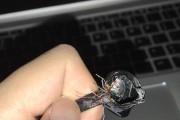 蓝牙耳机膜损坏了如何修复？