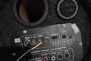 车载水杯低音炮接线方法是什么？