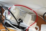 四面插排转换器使用方法是什么？如何安全使用？