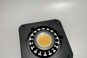 补光拍摄散热器的使用方法是什么？如何提高散热效果？