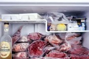 直接将热物品放入冰箱会产生什么影响（探索热物品直接放入冰箱的效果及潜在问题）