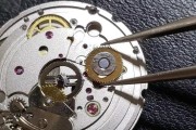 台式电脑内存如何拆卸？拆卸过程中需要注意什么？