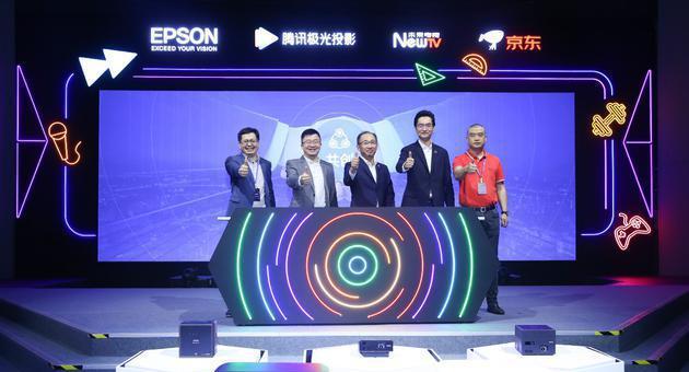 激光投影仪维修技巧（解决激光投影仪常见故障的方法）