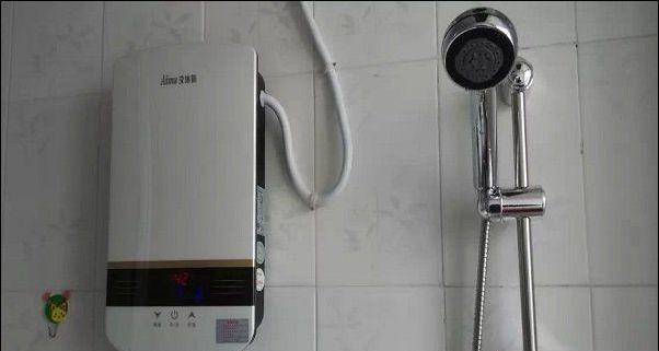 如何选择适合的热水器容量（热水器容量大小对你的生活质量有着重要影响）