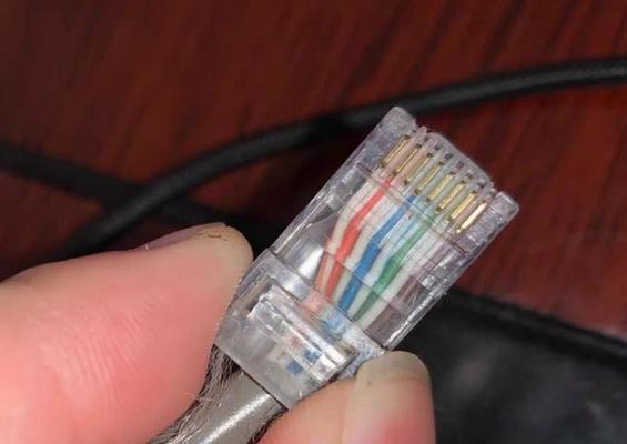 网线颜色排列之美（揭秘网线颜色排列的逻辑与设计）
