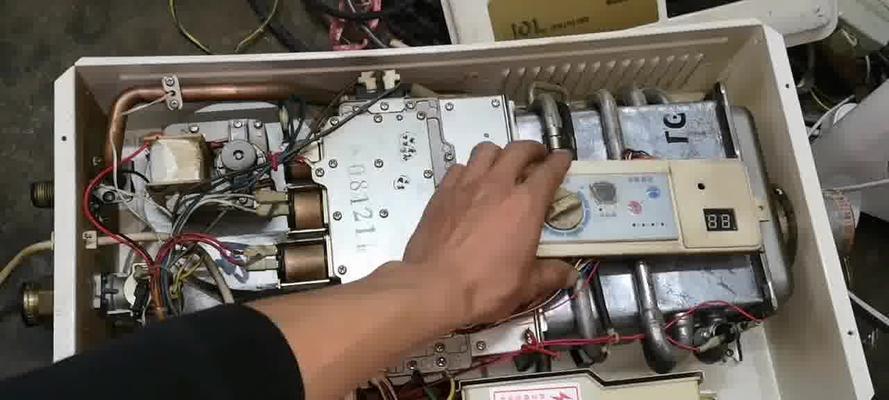 万和热水器FF故障解析与排除方法（了解FF故障）
