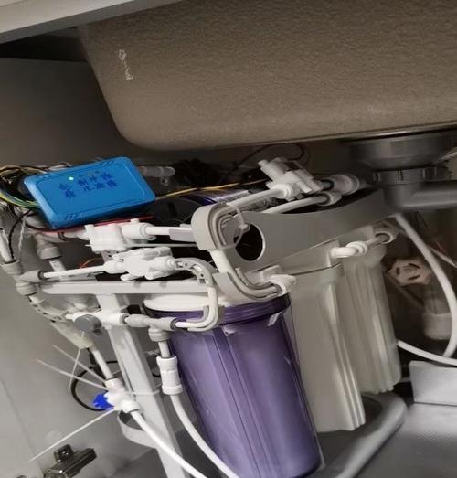 为什么净水器水桶满了却不出水（分析净水器水桶水满不出水的原因及解决方法）