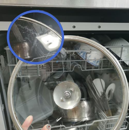 美的洗碗机水垢清洁方法（解决洗碗机水垢问题的简单又有效方法）