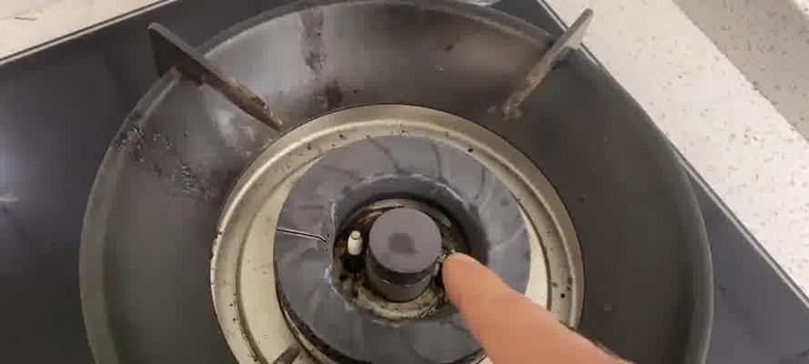初次使用燃气灶无法点火怎么办（解决初次使用燃气灶无法点火的问题）