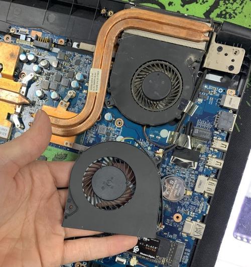 手机来电时电脑出现吱吱声怎么解决？