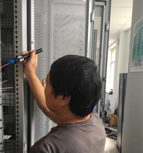 双尾纤网口服务器是什么？特点和用途是什么？