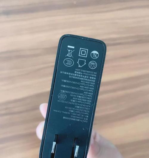 七代平板充电器的瓦数是多少？选择充电器时应注意什么？
