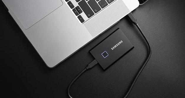 小游戏如何转移到移动硬盘中？