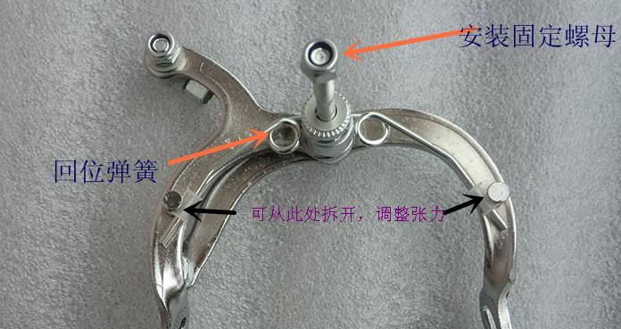 驾驶游戏机支架安装步骤是什么？安装后如何调整？