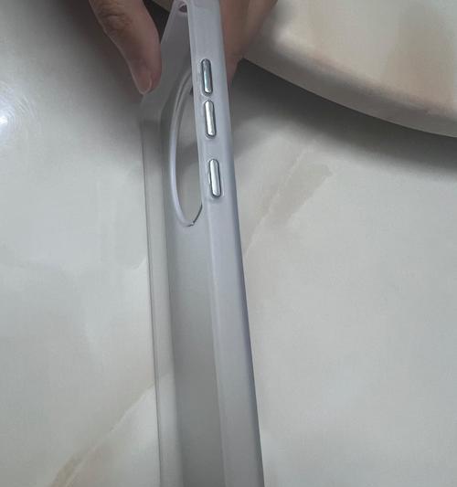 镭射与彩银手机壳有何不同？如何辨别？