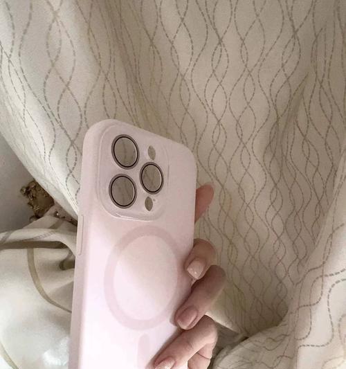 苹果凝脂手机壳清洗方法是什么？清洗后能保持原色吗？