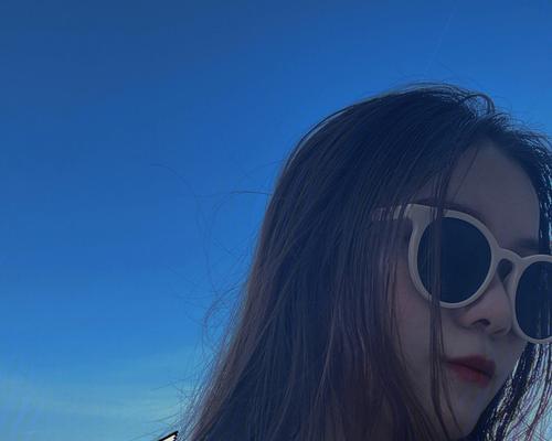 海边使用手机支架自拍技巧有哪些？