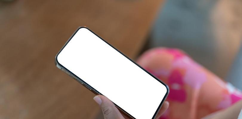 手机前摄像头拍照模糊的原因是什么？如何解决？