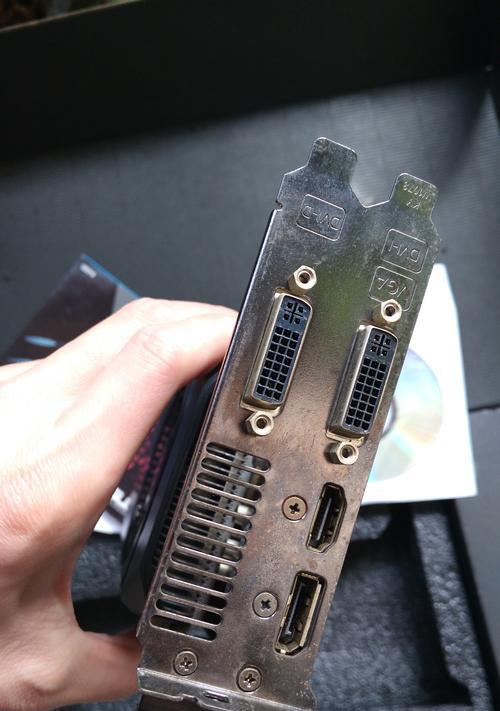 查询华硕显卡生产日期的正确步骤是什么？