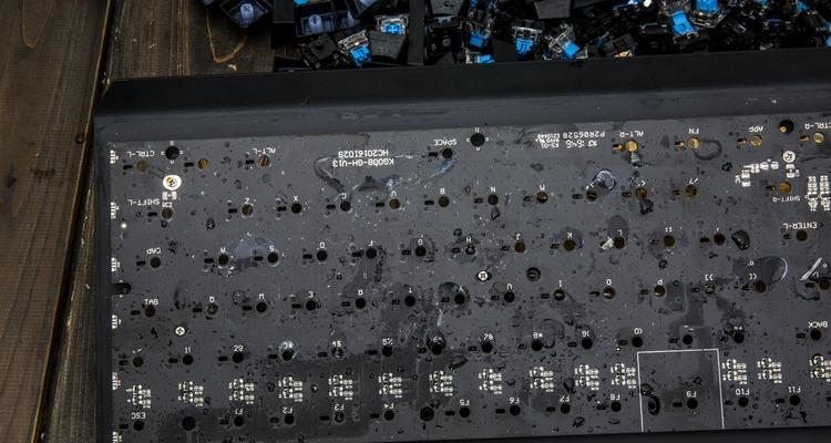 键盘胶套的作用和特点是什么？