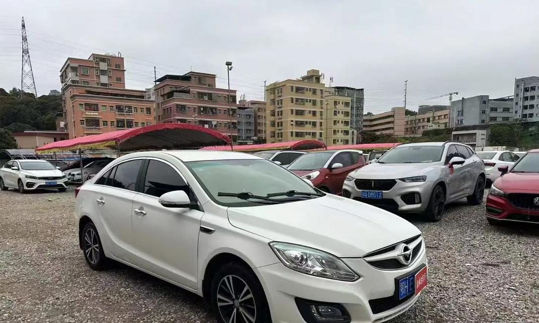 海马m6导航显示屏不亮原因是什么？如何解决？