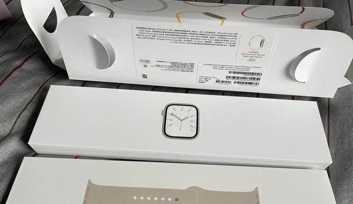 苹果s7手表开机键怎么在左边？这是设计特点吗？
