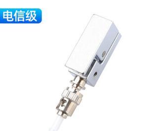 小孔光纤适配器如何正确连接？