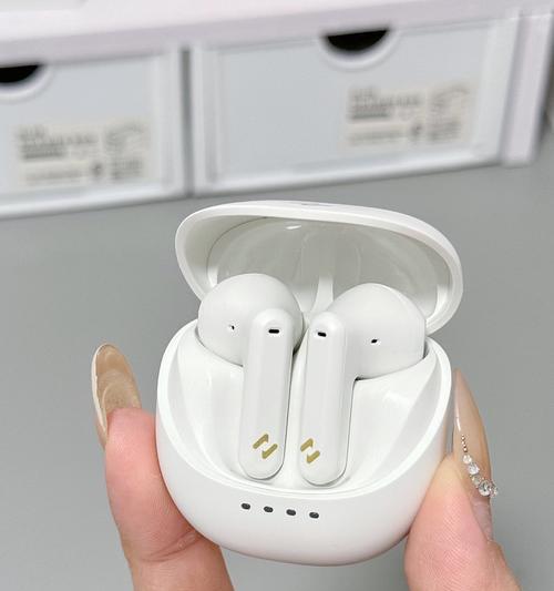 耳机蓝牙有线白色款有何特点？