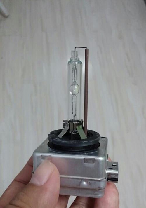 飞利浦2u11w灯泡的性能如何？用户评价怎么样？