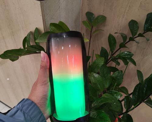 光效音响低音炮的使用方法是什么？