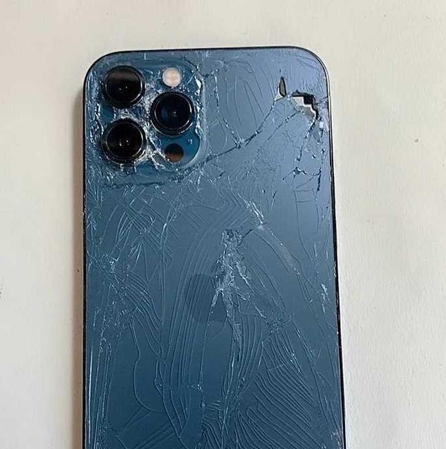 背面玻璃的苹果手机型号是什么？