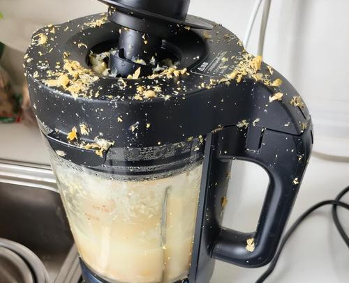 破壁机忽快忽慢的原因解析（揭秘破壁机速度的内在因素及关键因素分析）
