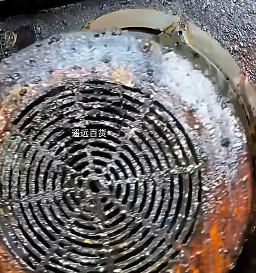 如何有效拆开清洗抽油烟机内部油渍（全面指南，实用技巧帮你彻底清洁抽油烟机）