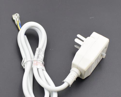 解决热水器点火开关漏电的方法（安全使用热水器的关键是修复漏电问题）