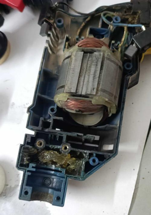 冲击钻洗衣机拆卸清洗方法（彻底清洁，让洗衣机回复巅峰状态！）