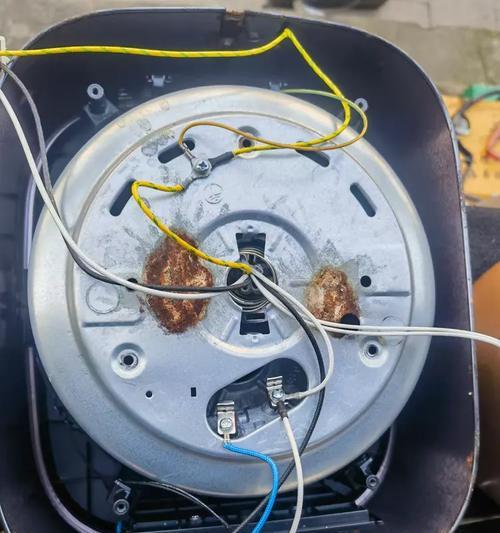 电饭煲不通电的原因及解决方法（探究电饭煲无法正常工作的主要因素）