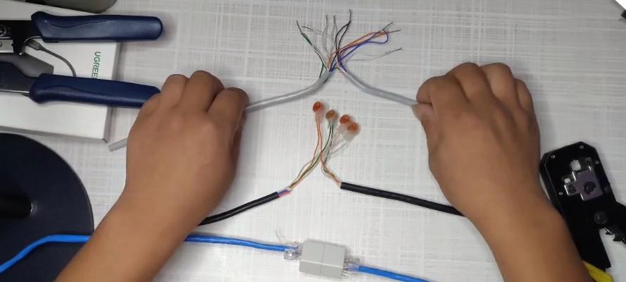 灯线连接摄像头的正确方法是什么？操作复杂吗？
