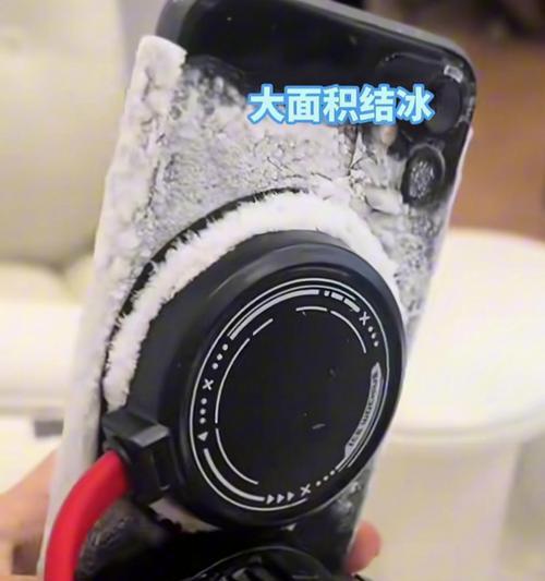 散热器结冰花的原因是什么？