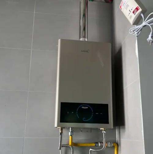 家用燃气热水器的安装高度（合理选择安装高度）