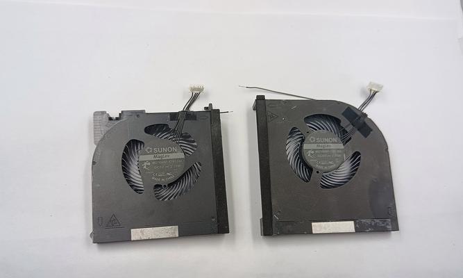 联想散热器r35安装与使用方法？